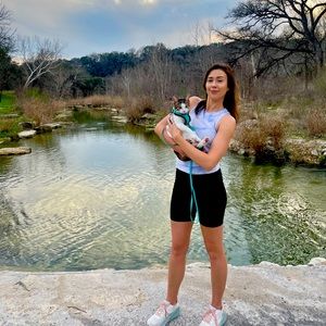 Meet your Posher, Melina